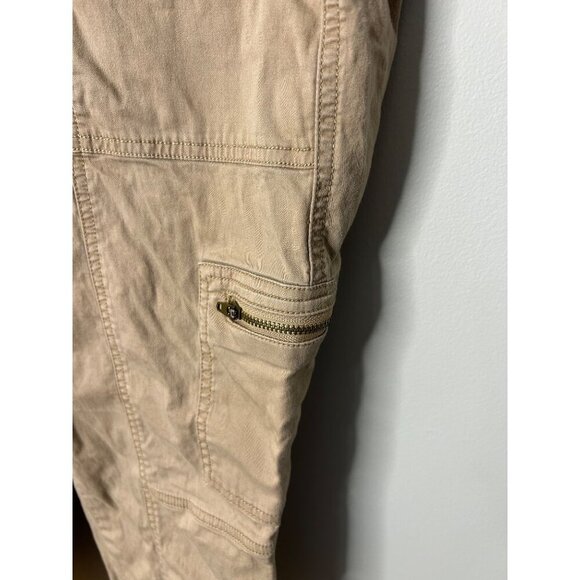 Loft Women's khaki/tan capri roll button leg pants sz 10 utility pant zip pocket - Picture 3 of 4